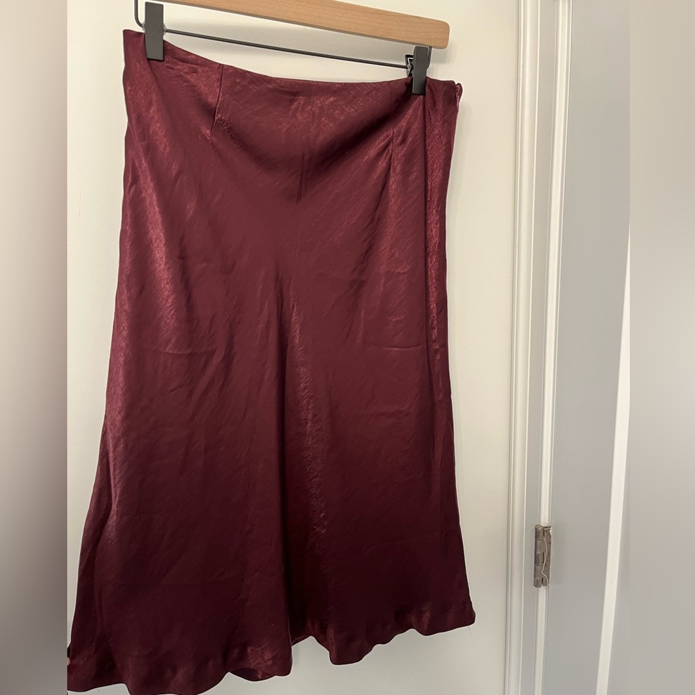 Plum, satin, a-line skirt, size Sm.